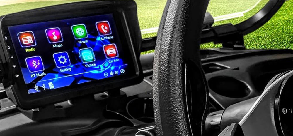 9” MULTI-FUNCTIONAL TOUCHSCREEN WITH CARPLAY COMPATIBILITY