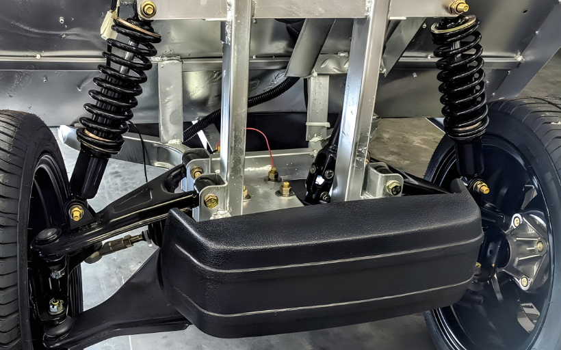 Independent four arms Suspension